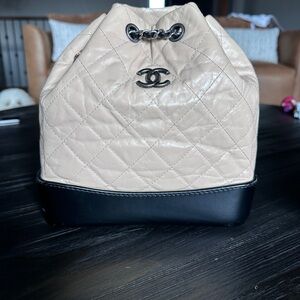 Chanel Gabrielle backpack Beige Black Quilted Leather Bucket Bag